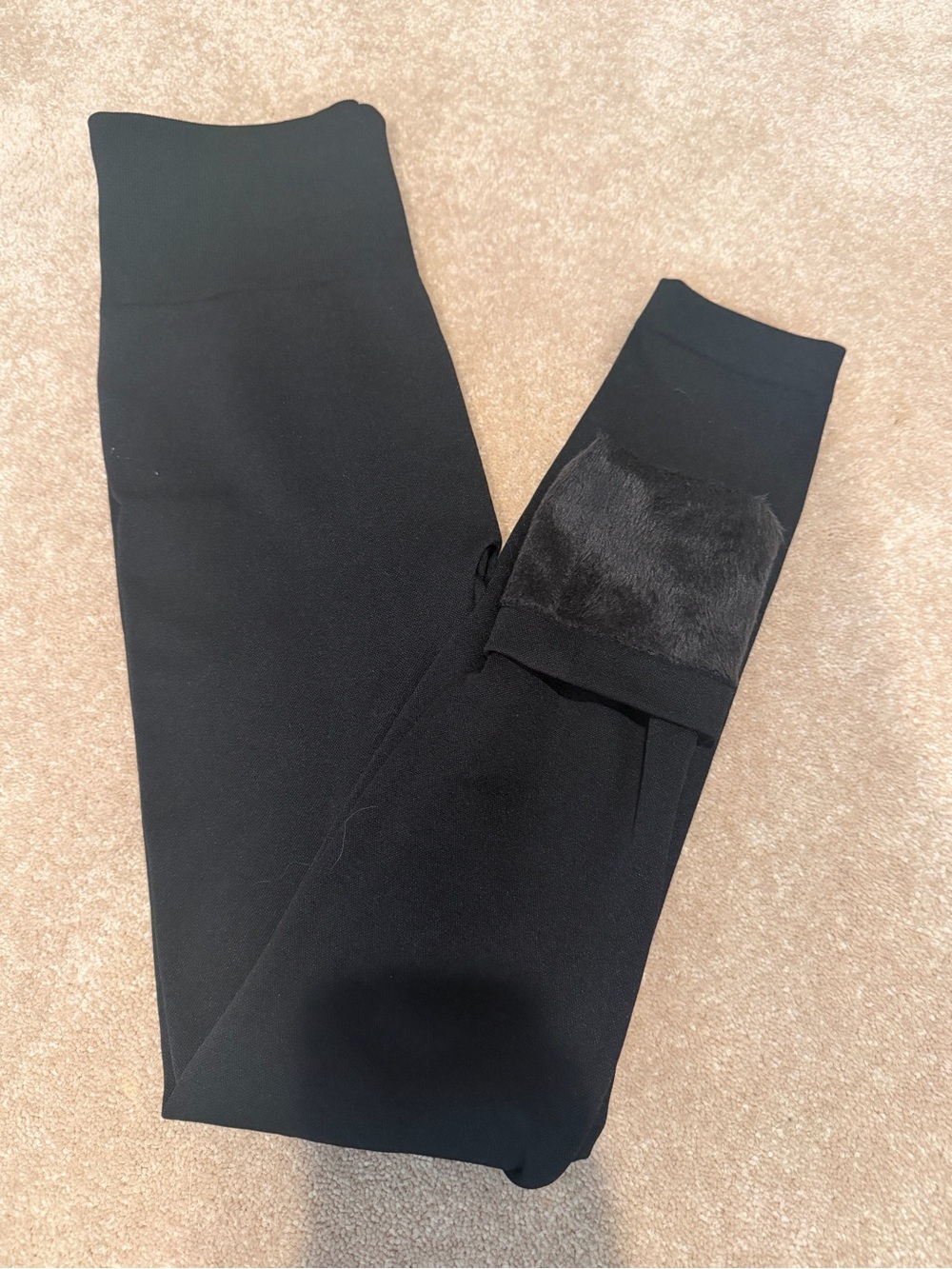 Women’s Black Leggings with Faux Fur Lined